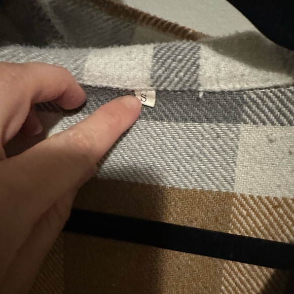 Plaid Button-Up Shacket - Picture 2 of 3